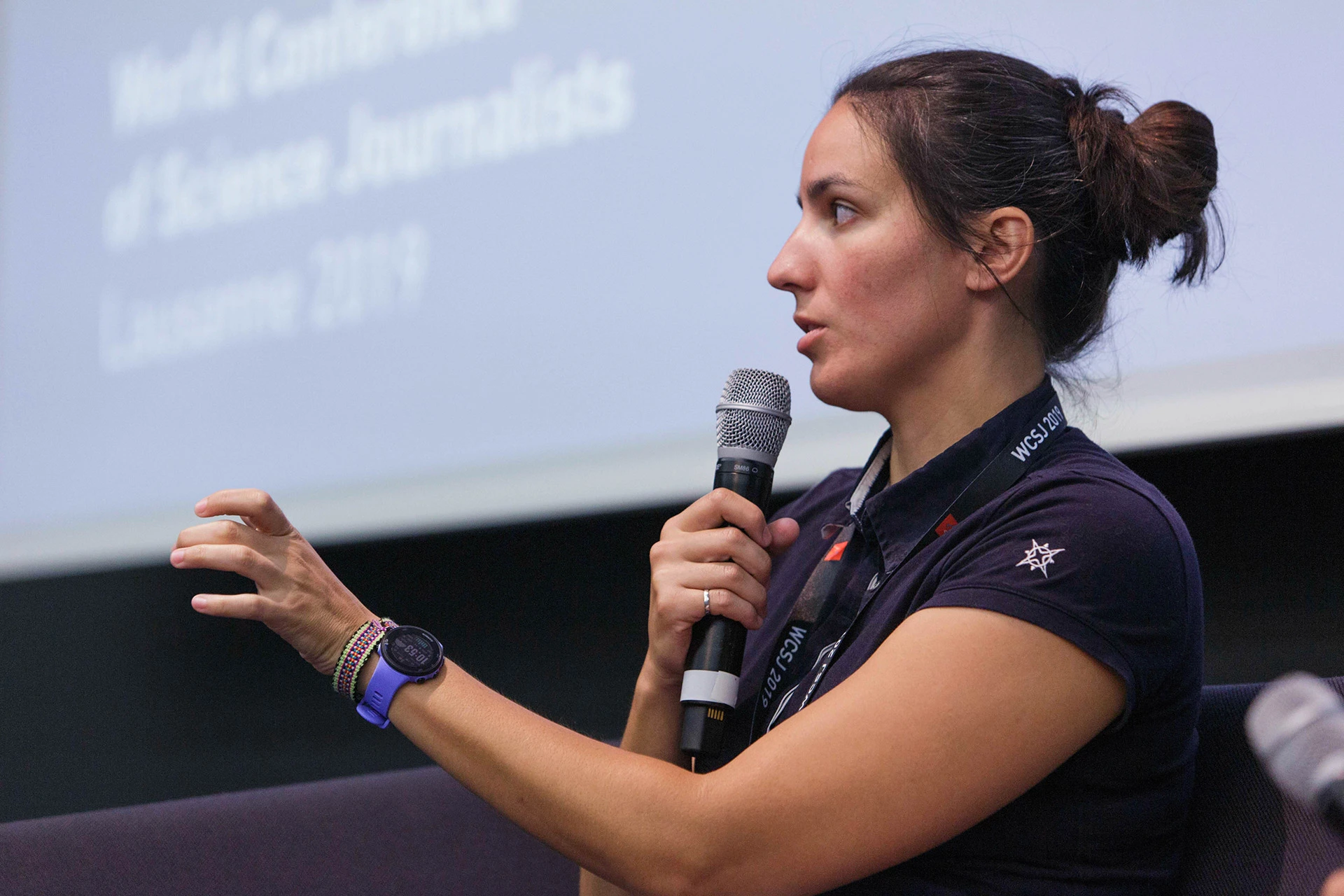 Photo of Viviane Lalande, PhD, science communicator, trainer, columnist, and creator of Scilabus.